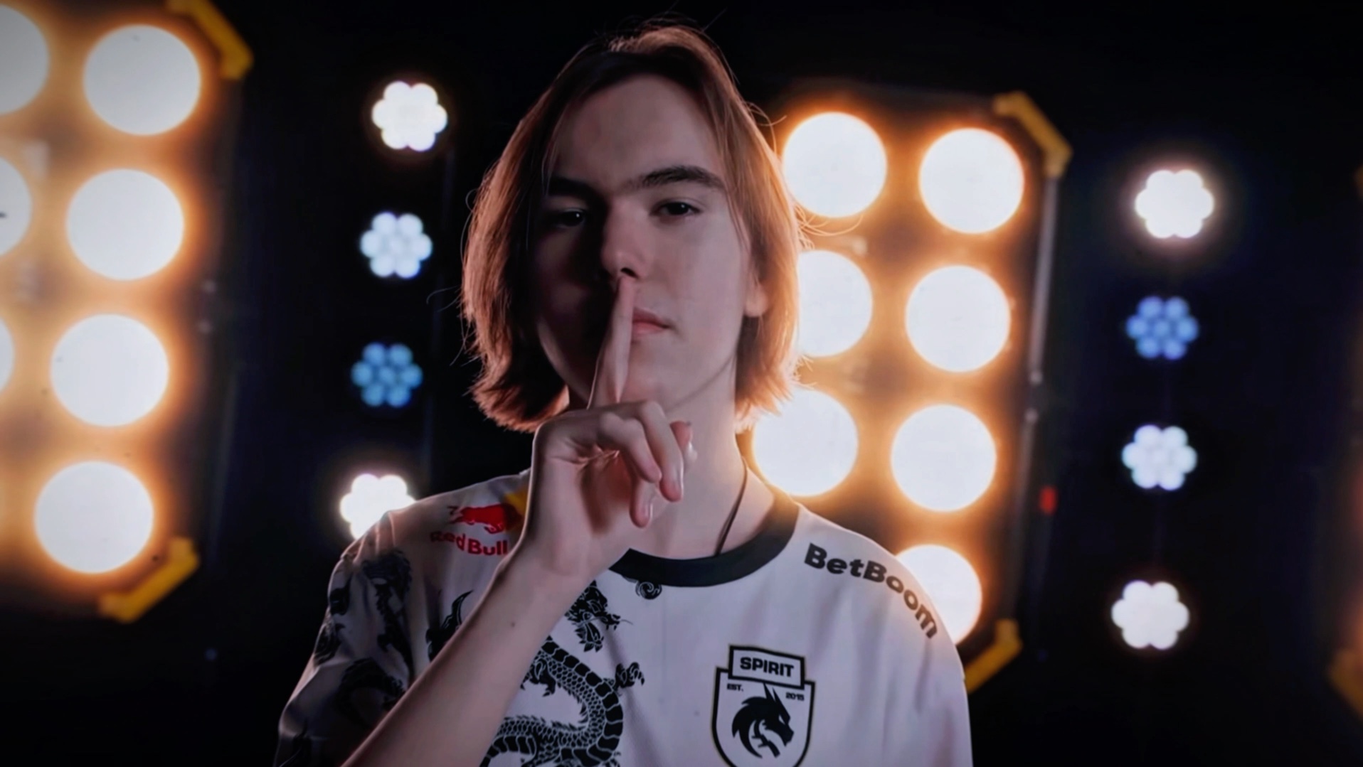 从持球强突 从持球强突